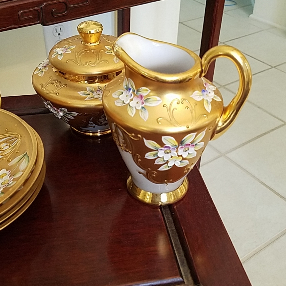 Antique Tea Set - Picture 2 of 4
